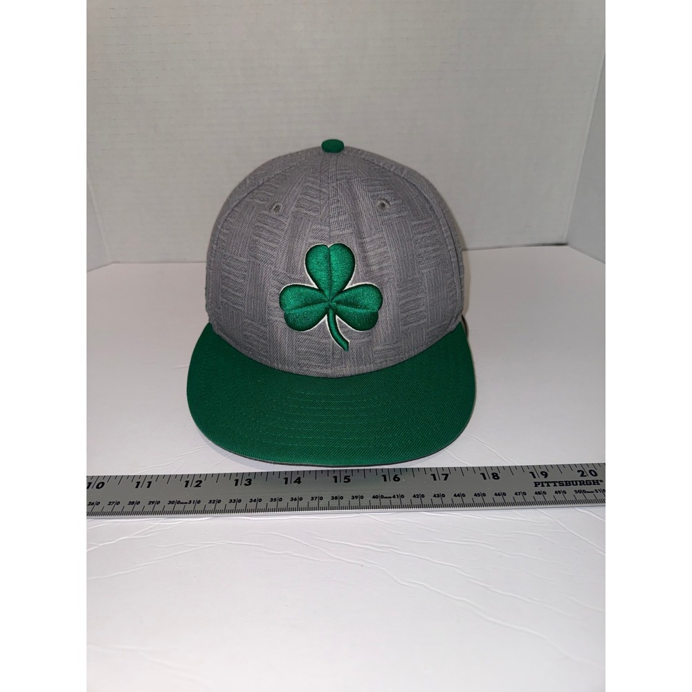 New Era 9FIFTY Boston Celtics NBA Snapback Hat Grey Green Shamrock Logo Mens Cap